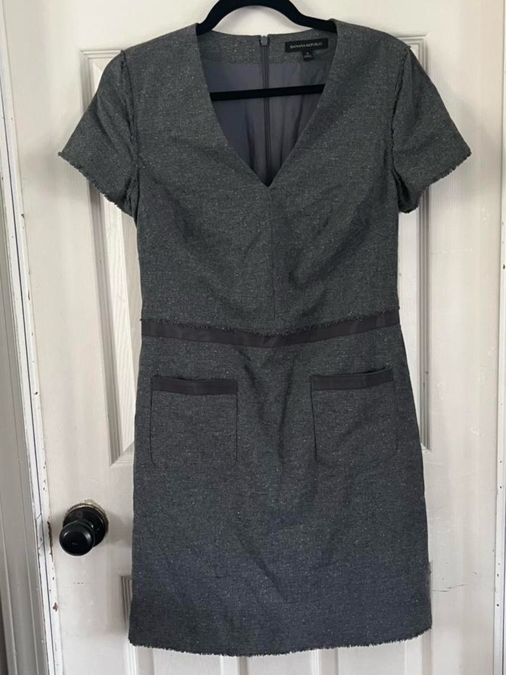 Banana Republic Gray V-Neck Sheath Dress with Patch Pockets